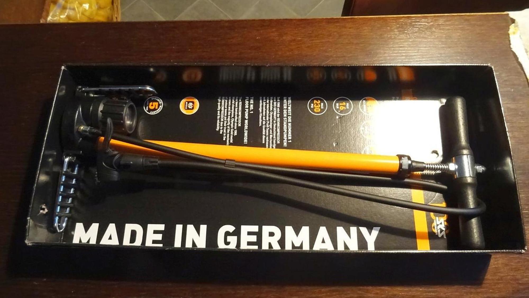 Fewo "Biene" Im Kunstgut Krahne Lehnin Luaran gambar